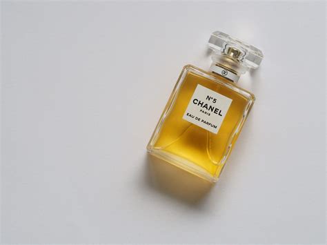 j adore vs chanel no 5|30 Most Iconic Perfumes of All Time: From Chanel No. 5 to J’adore.